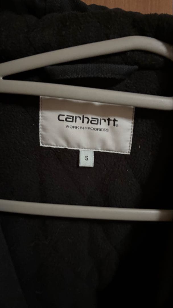 Carhartt wipアクティブジャケットSサイズ ブラック