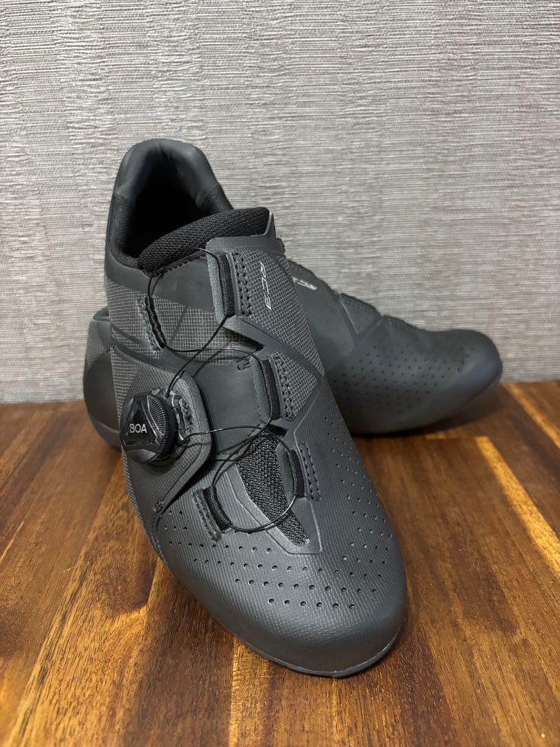 【期間限定】SHIMANO シマノ RC3 SH-RC300M L01E