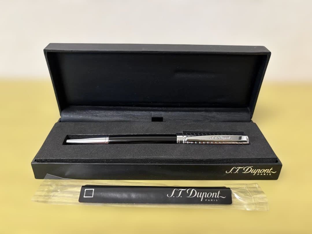 S.T DUPONT　デュポン　高級ボールペン　シルバー　ネイビー