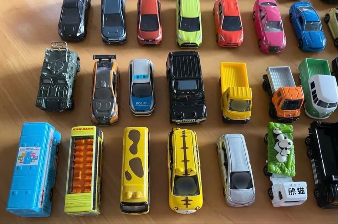 トミカ ミニカー まとめ売り 70台【キャリアカー付き】