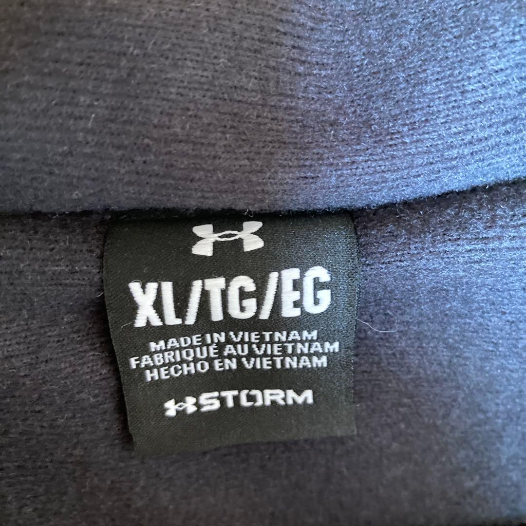 Under Armour アンダーアーマー 黒ロングコート　ベンチコート