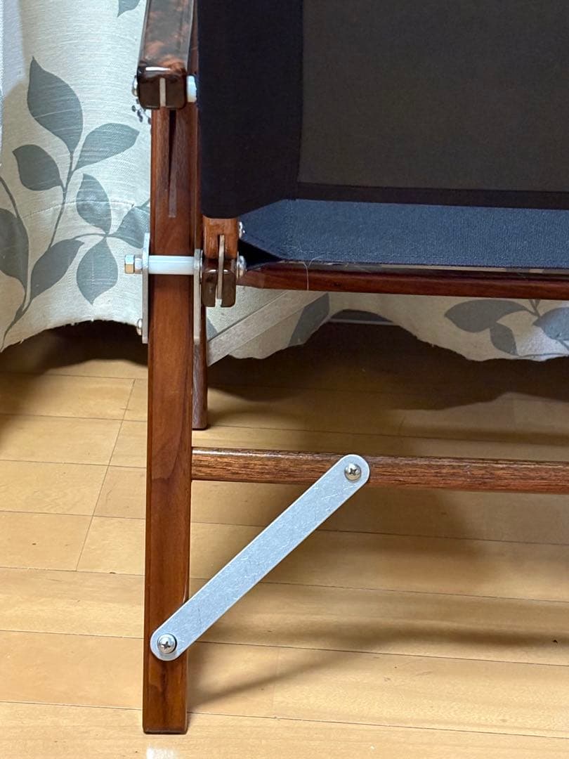 テーブル・チェア・ハンモック Kermit Wide Chair Walnut
