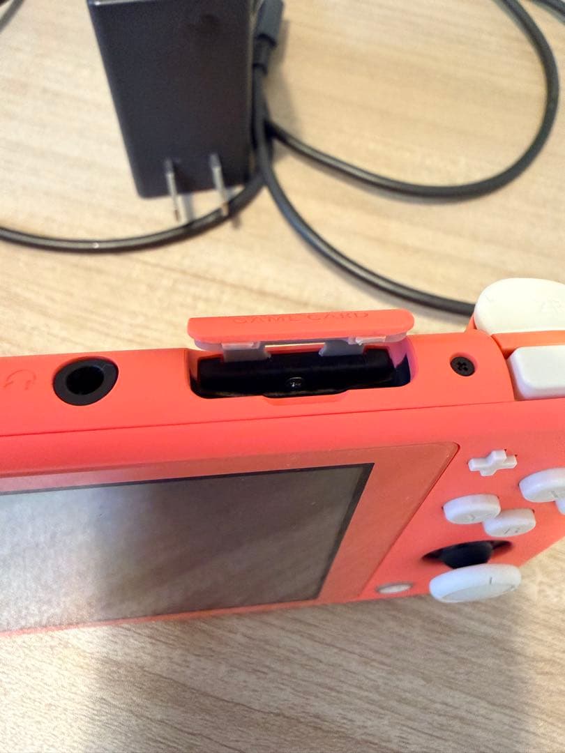Nintendo Switch Lite コーラル 充電器付き