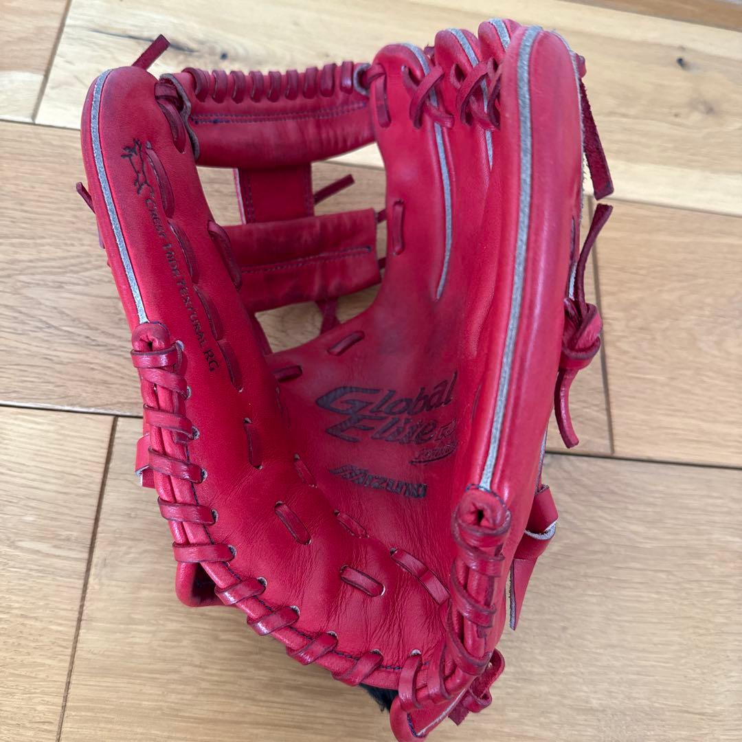 Mizuno Global Elite レッドグローブ 右投げ用