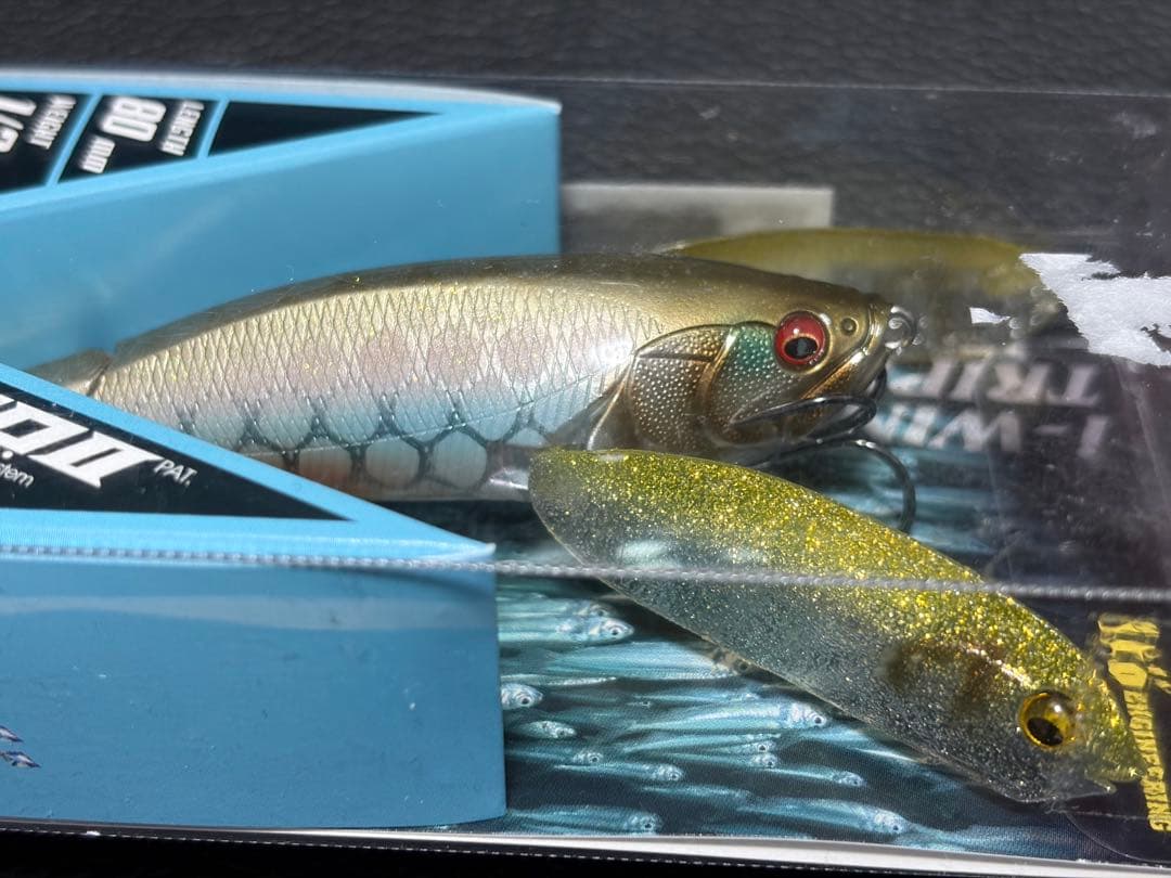 Megabass iウイングトリプルフライ×4 ③