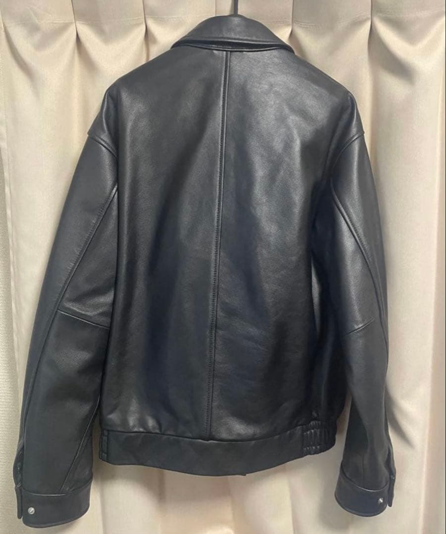 universal products レザーブルゾン