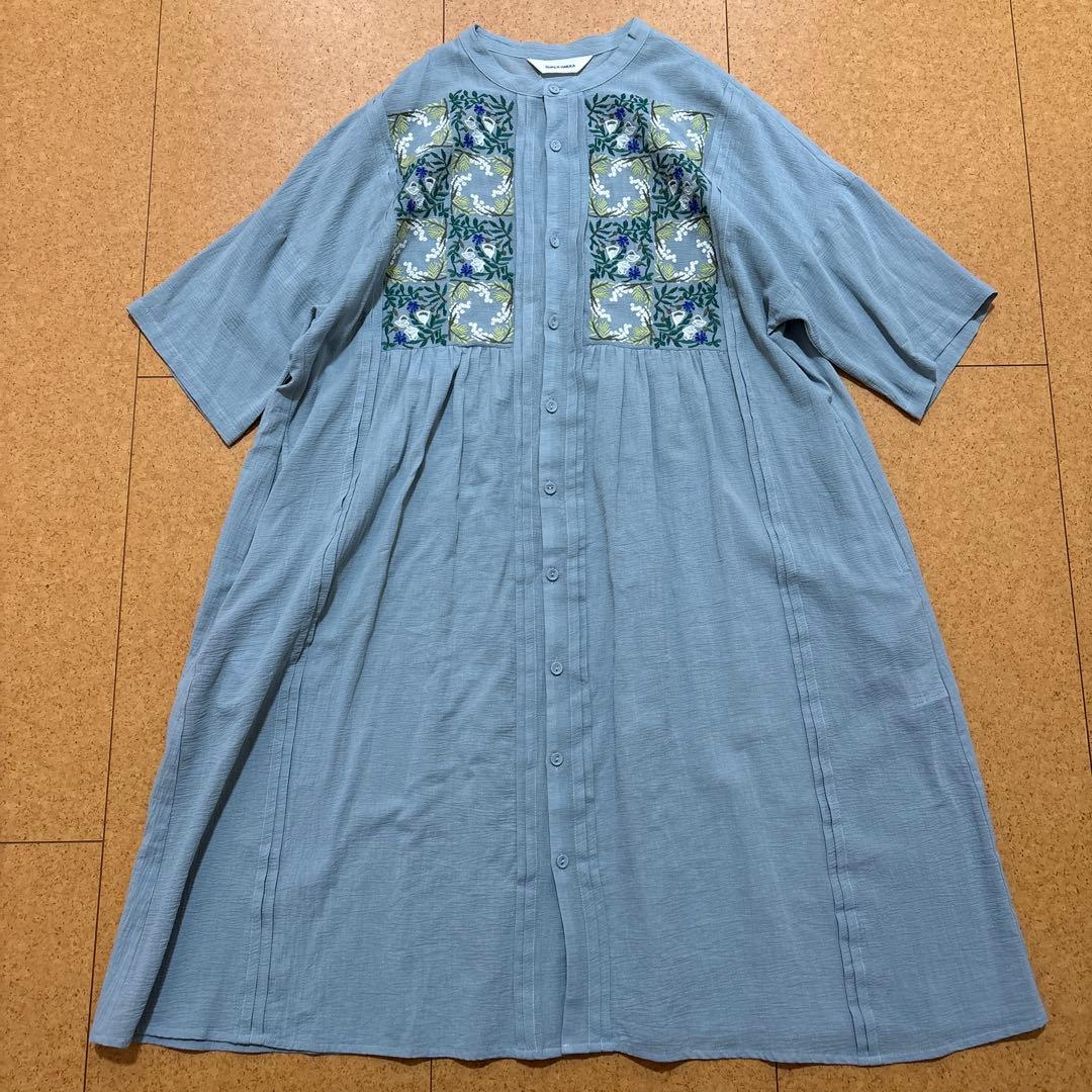 新品同様スーパーハッカ　コットンシフォンブロックフラワー刺繍ピンタックワンピース