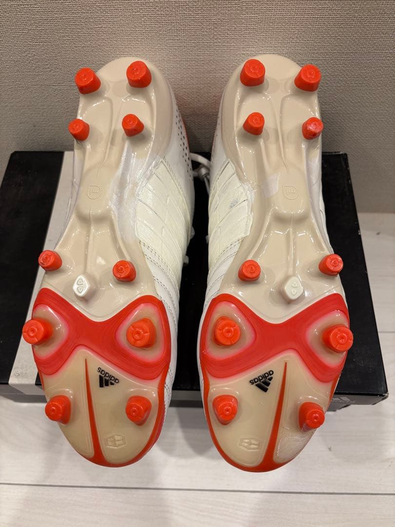 adidas adizero サッカーシューズ ホワイト/オレンジ