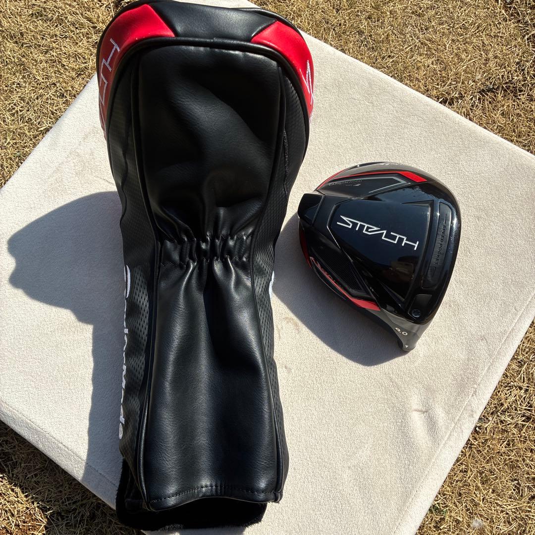 TaylorMade STEALTH ドライバーとヘッドカバー