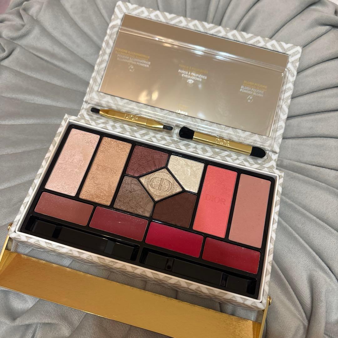 Dior 2024クリスマスコフレ エクラン クチュール マルチユース パレット