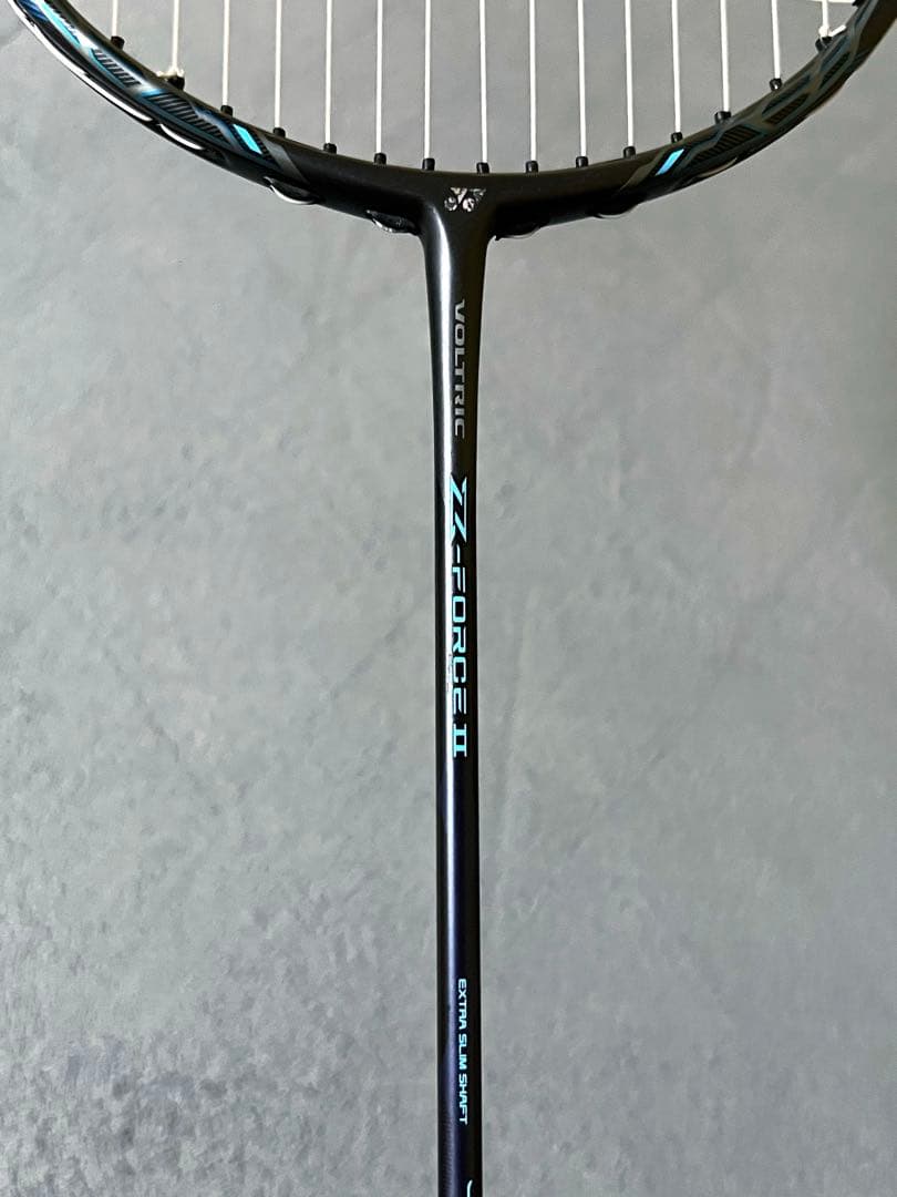 YONEX ボルトリック zフォースⅡ 4UG5