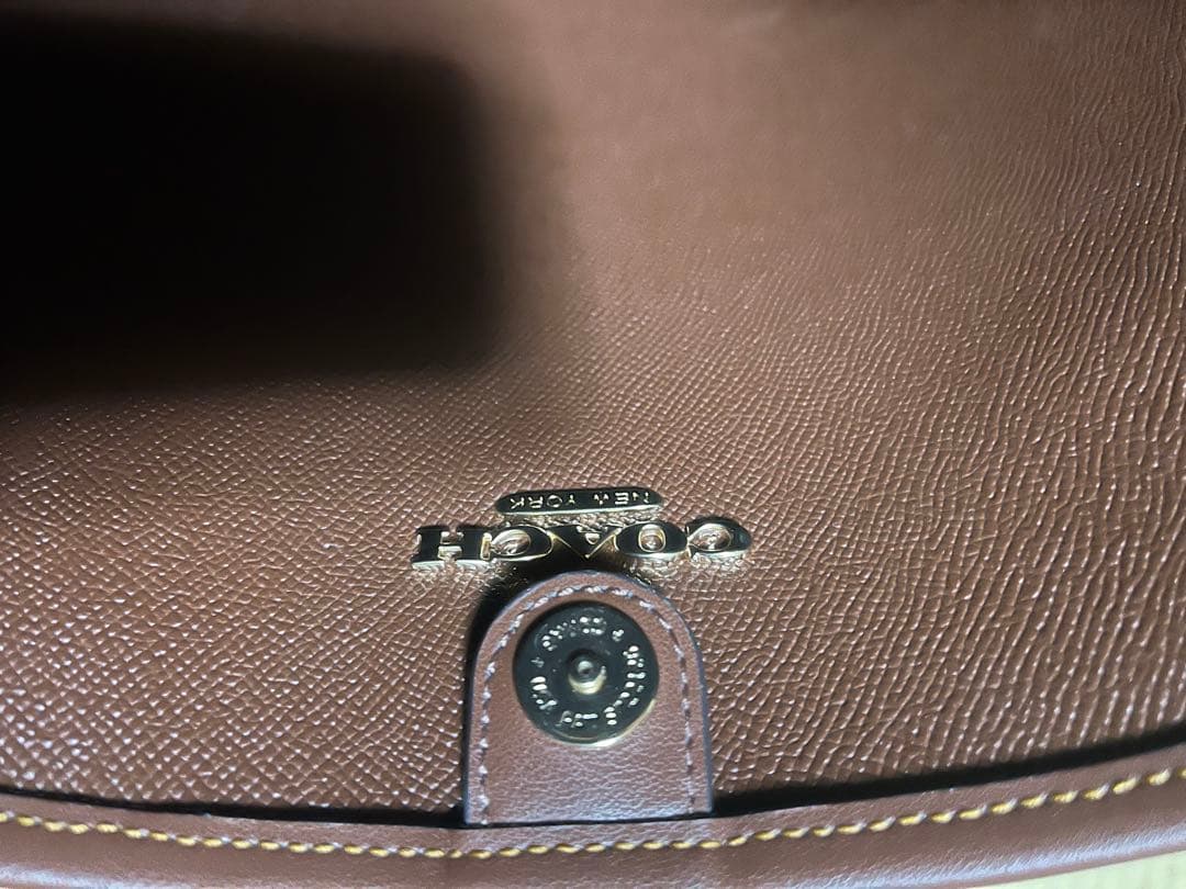 COACH シティ ラージ バケット バッグ・シグネチャー キャンバス
