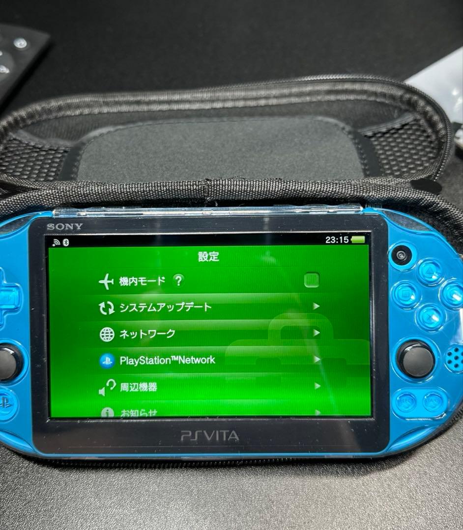 【極美品】PlayStation Vita Wi-Fiモデル　カバー&ケース付