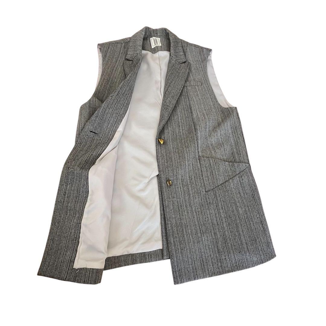 美品 Ameri UND MANY MOTIF BUTTON VEST アメリ