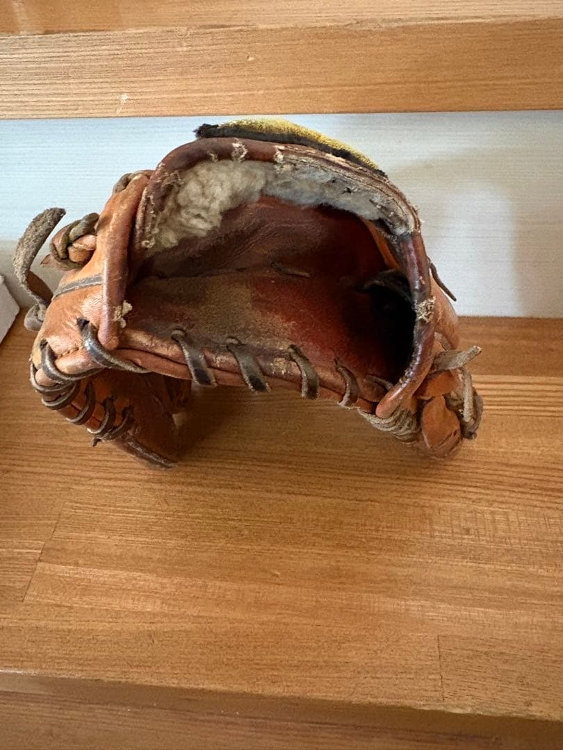 アトムズ硬式グローブ　ウェブ無し