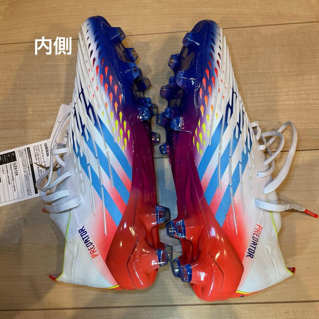 サッカー　シューズ