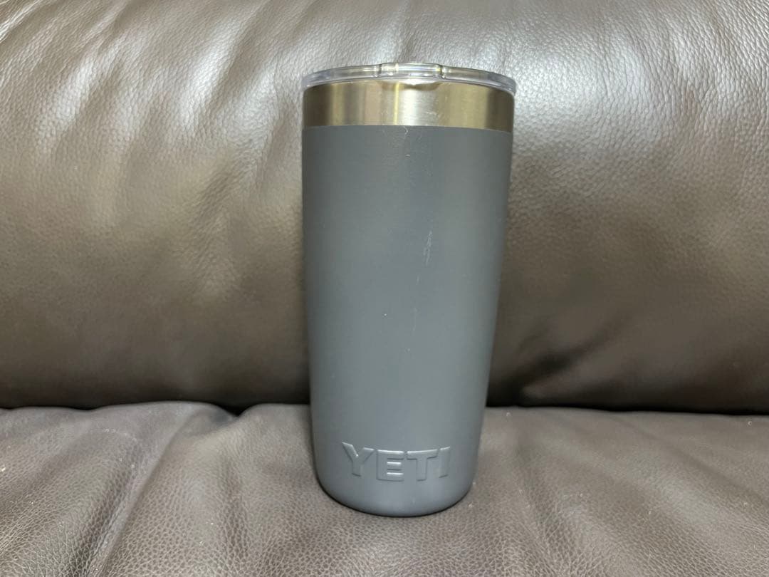 YETI イエティ ランブラー 10oz 295ml 真空断熱タンブラー 蓋付き