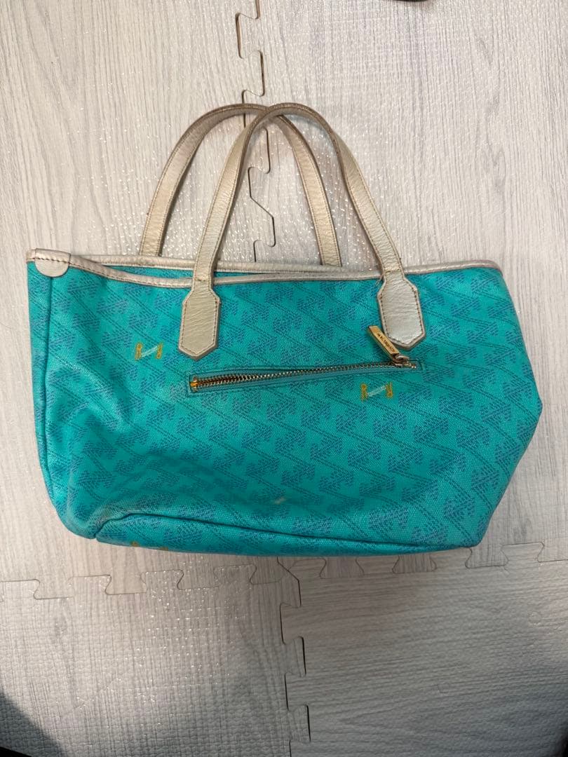 レザレクション　カートバック