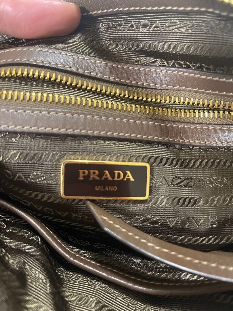 prada 鞄