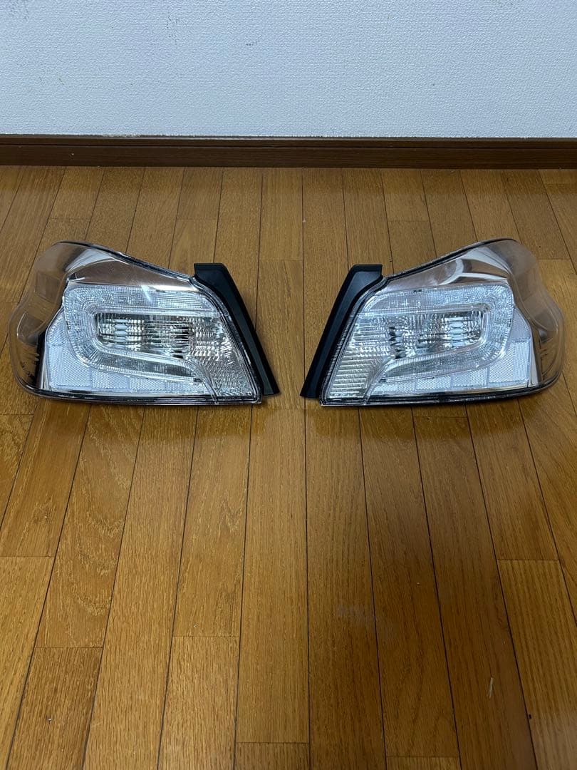 WRX STi VAB クリアテールランプ　前期後期