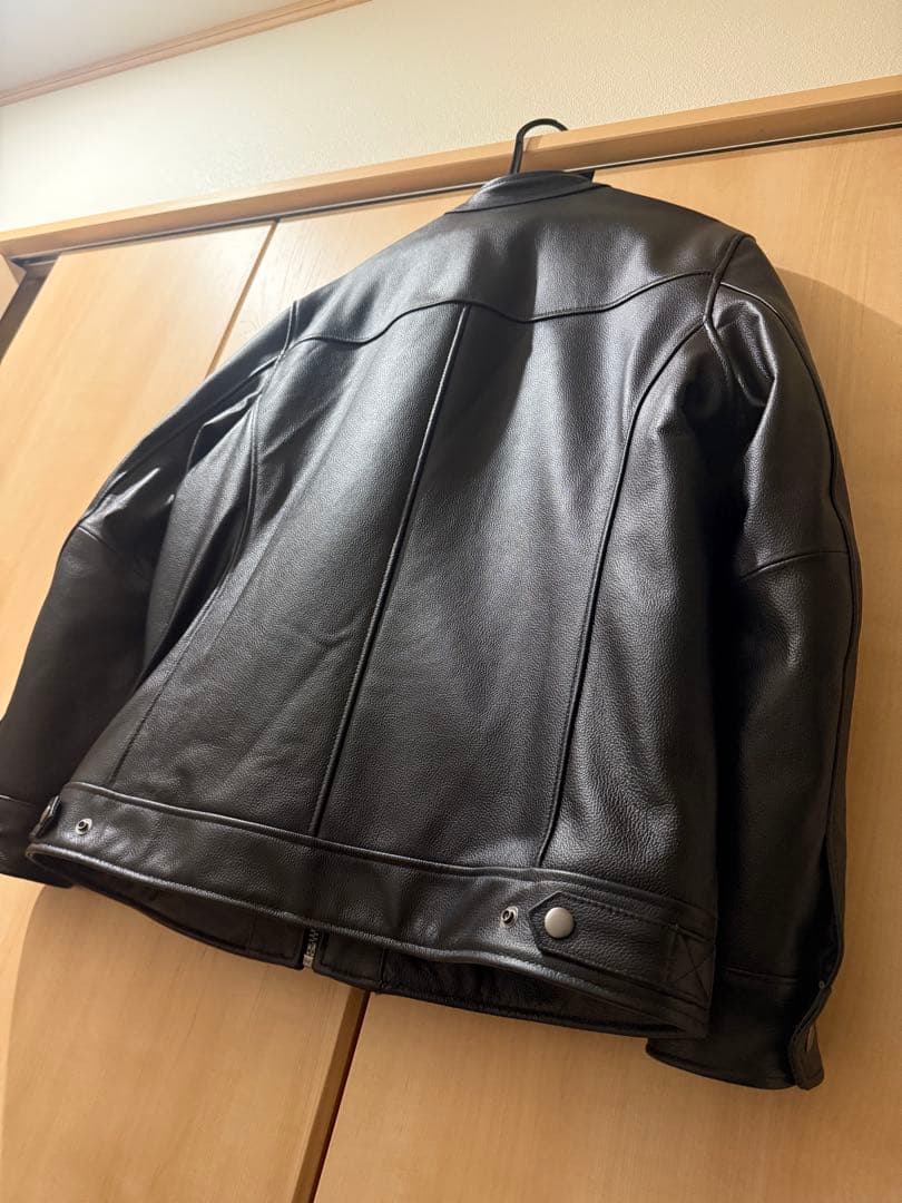 【新品未使用】革ジャン 黒のレザーライダースジャケット