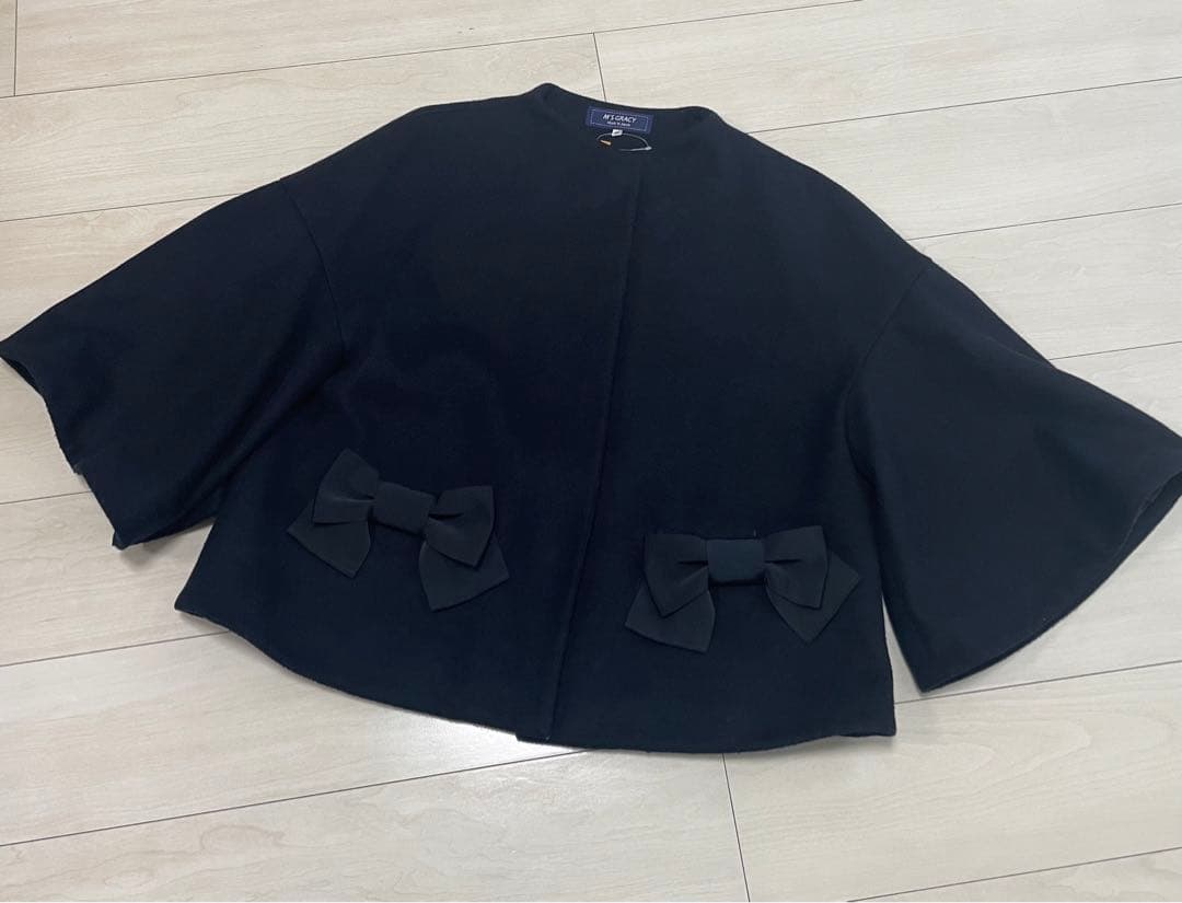 M'S GRACY 紺リボンがかわいいケープコート　 42