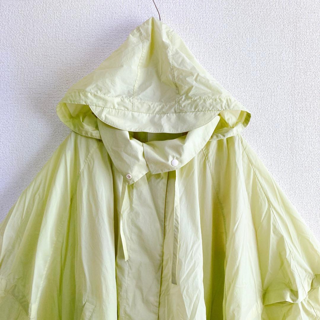 【emmi atelier】　人気　撥水　ポンチョコート　フーテッド　メッシュ