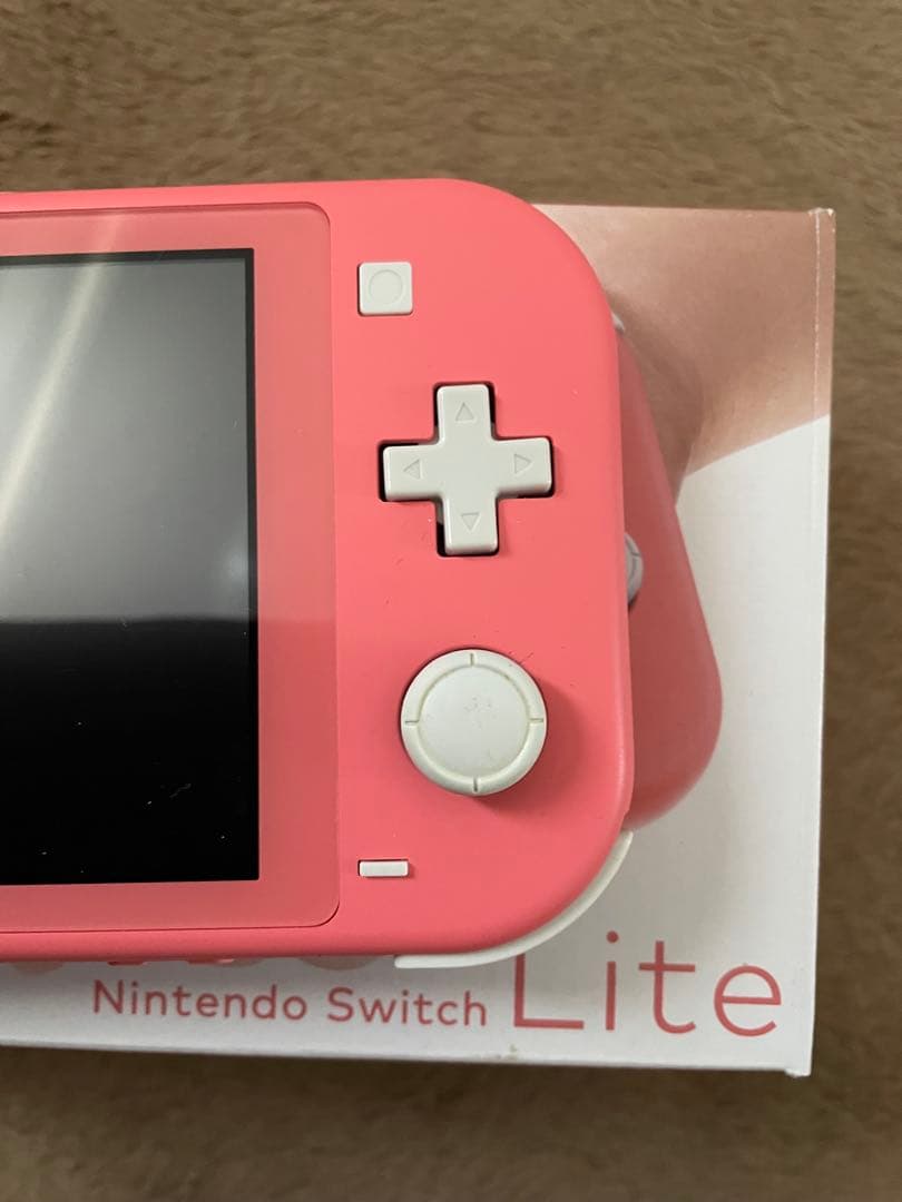 Nintendo Switch Lite 本体 【色】コーラル　ピンク