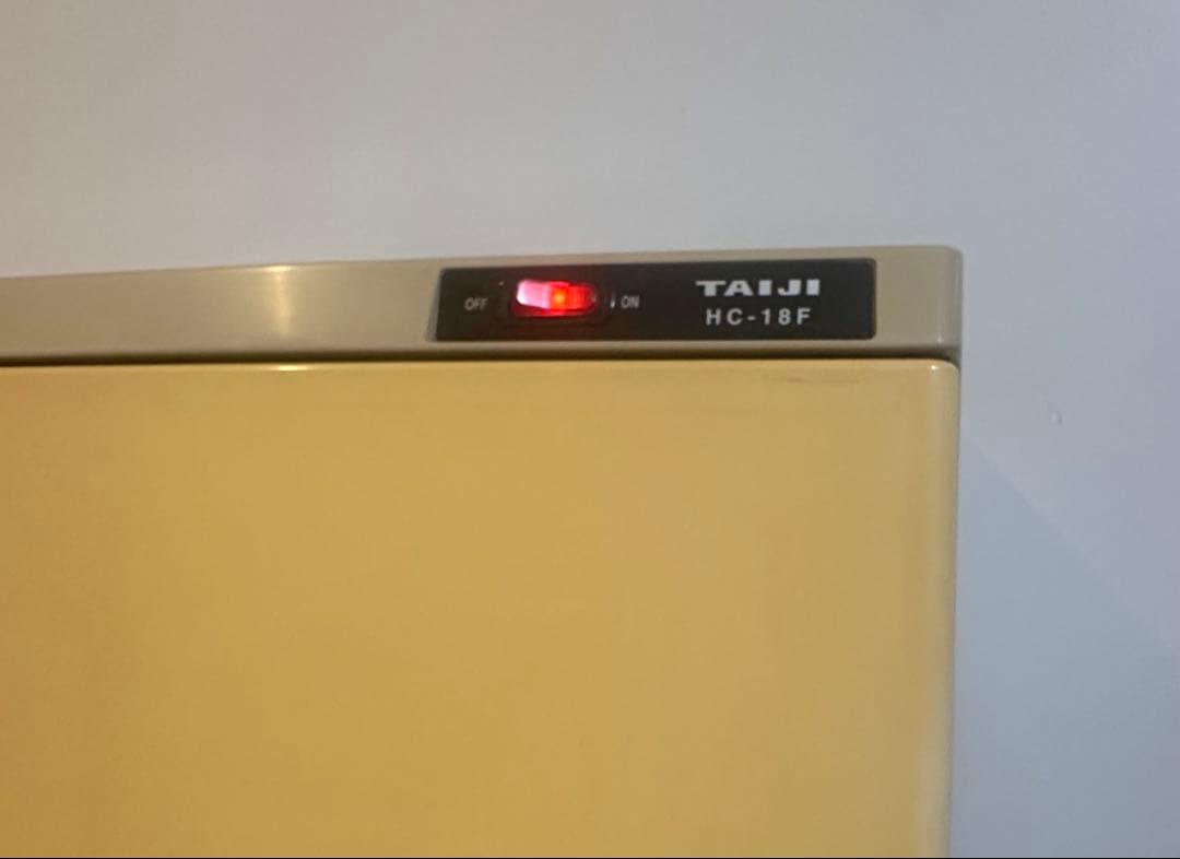 【動作確認済/前扉2段】タイジ HOT CABI（HC-18F）タオルウォーマー