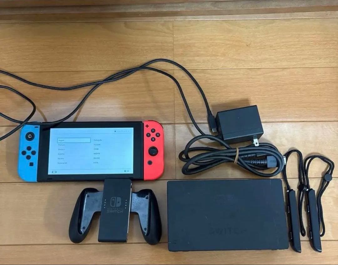 Nintendo Switch 本体 赤/青 ジャンク品　その他付属品あり
