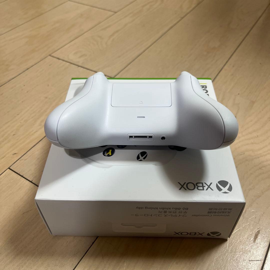 Xbox ROBOT WHITE ワイヤレスコントローラー