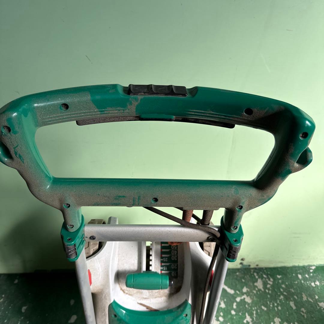 ★ Makita マキタ 芝刈り機 230mm MLM2301 機械 格安
