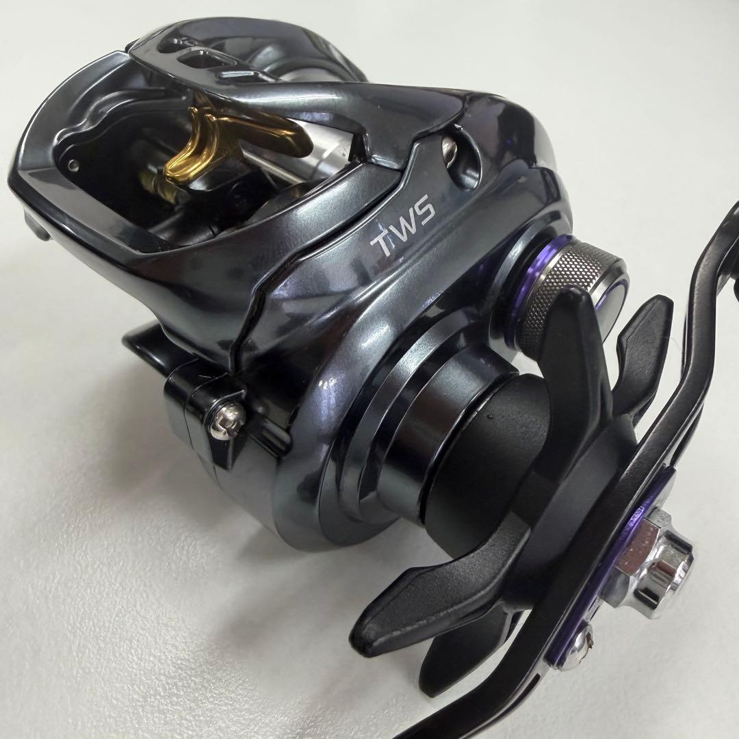 DAIWA ダイワ タトゥーラ SV TW 8.1 ベイトリール