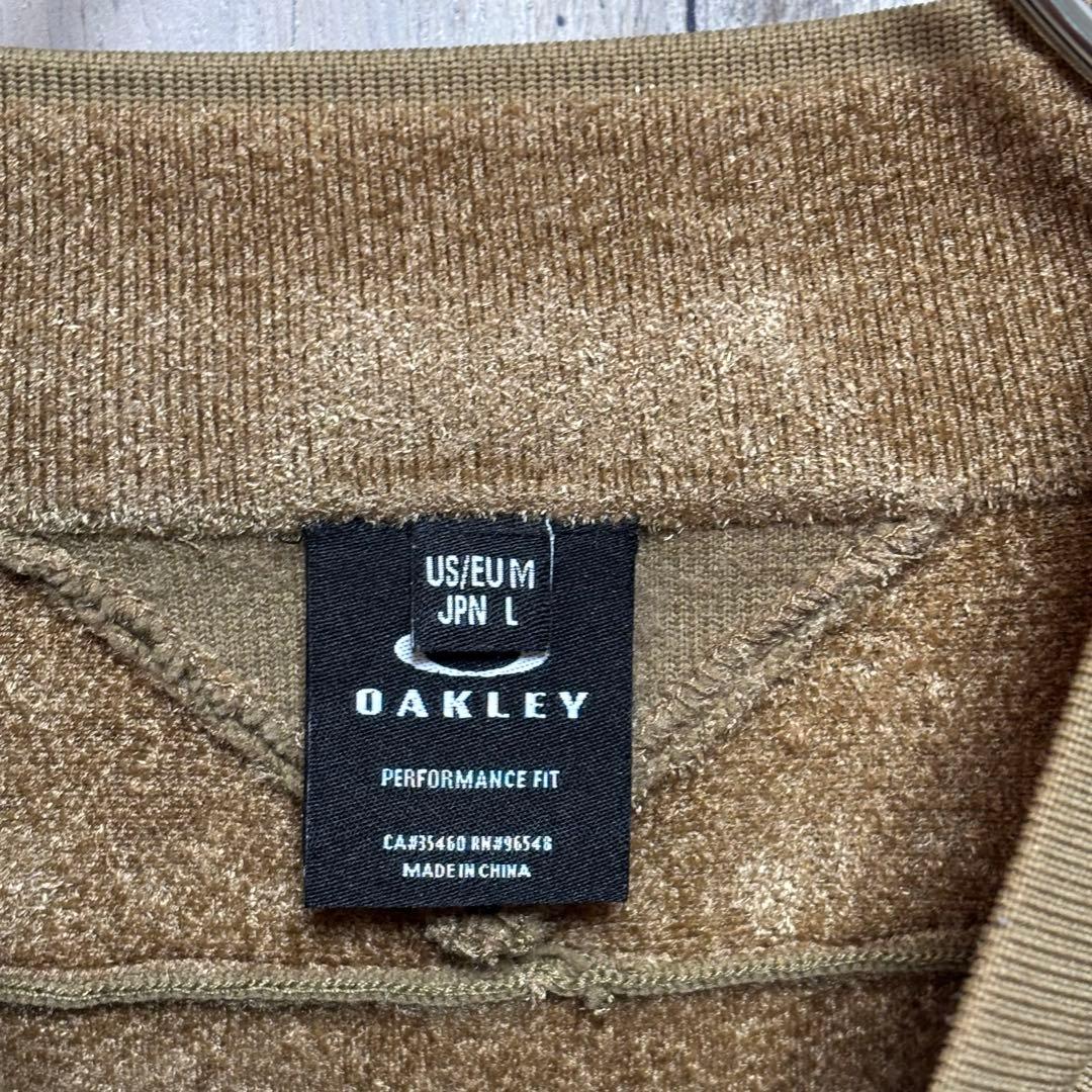 オークリー　OAKLEY クルーネック　セーター　スカル　刺繍ロゴ　裏起毛