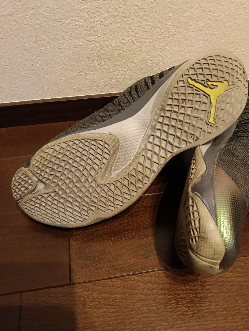 NIKE　Jordan バスケットボールシューズ グレー/グリーン