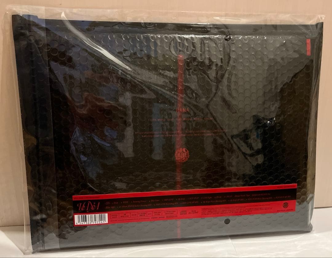 新品未開封　特典付き　HANA 1stアルバム 完全生産限定盤　ブルーレイ