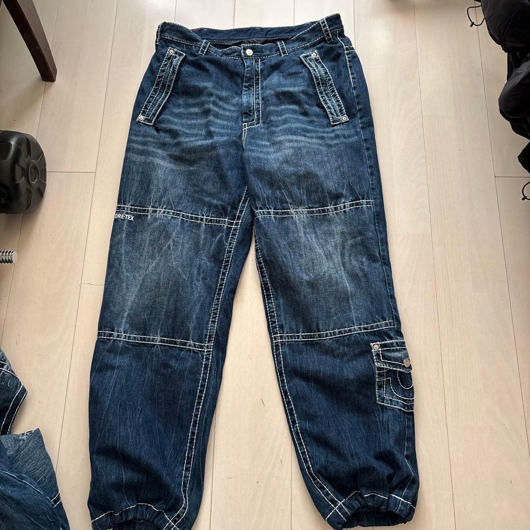 Supreme ✖️TRUE RELIGION セットアップ