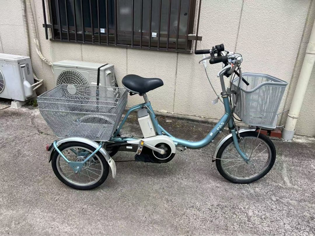 271 ヤマハ YAMAHA 電動アシスト三輪自転車 PASワゴン スイング式