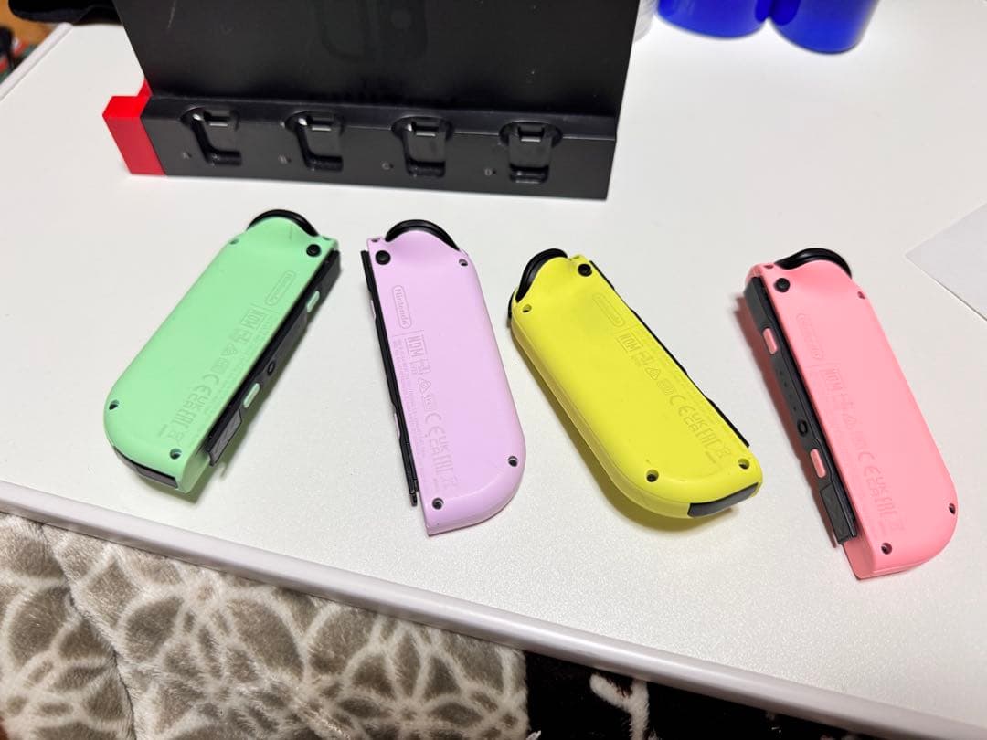 Nintendo Switch 本体 + ドック　＋joycon 4個　＋SD
