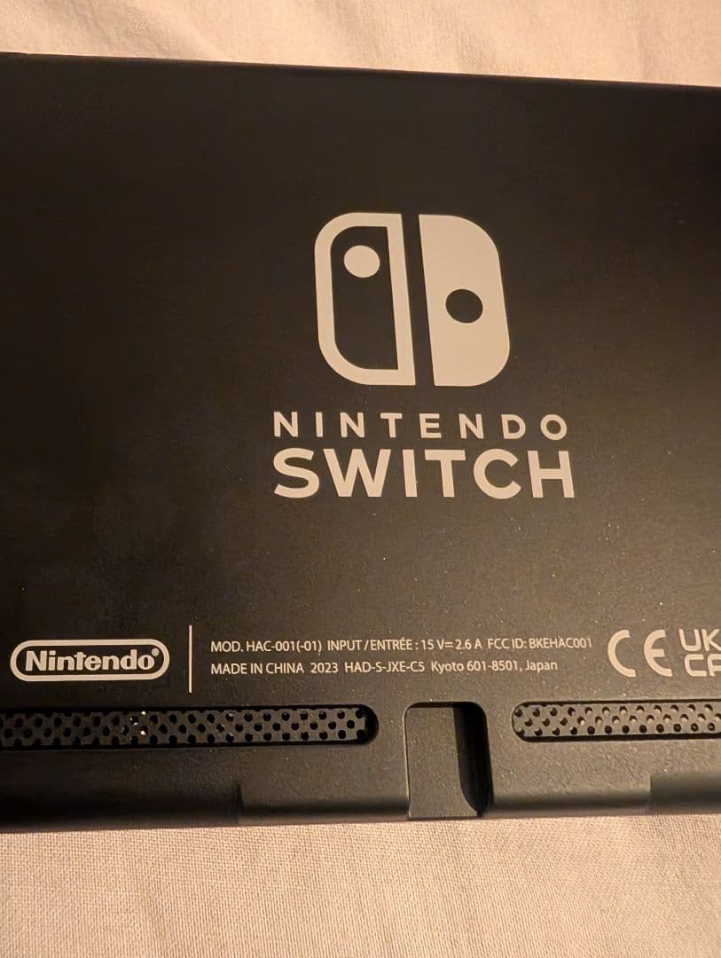 ［付属品全てあり]Nintendo Switch 本体　2023年製