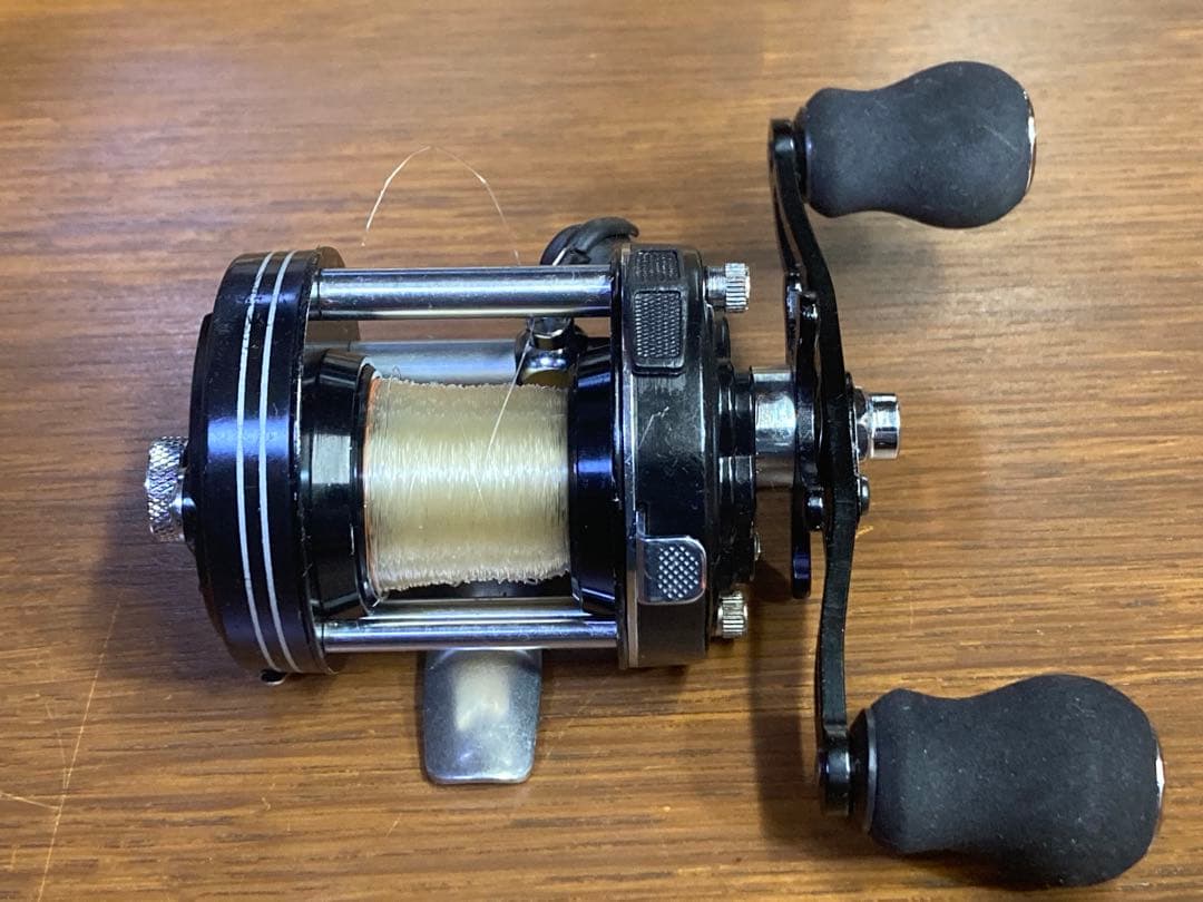 リール Daiwa Millionaire GS-2000C