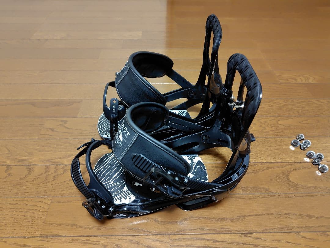 PACT ブラック ビンディング SALOMON　Ｌサイズ