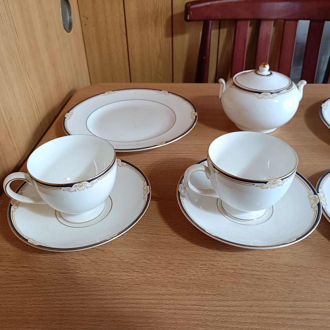 良品　CAVENDISH　カップソーサー　2種皿とシュガーポットセット