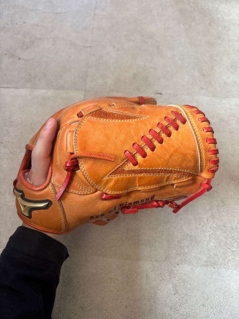 Mizuno Global Elite 軟式グローブ ダイヤのA 成宮鳴モデル