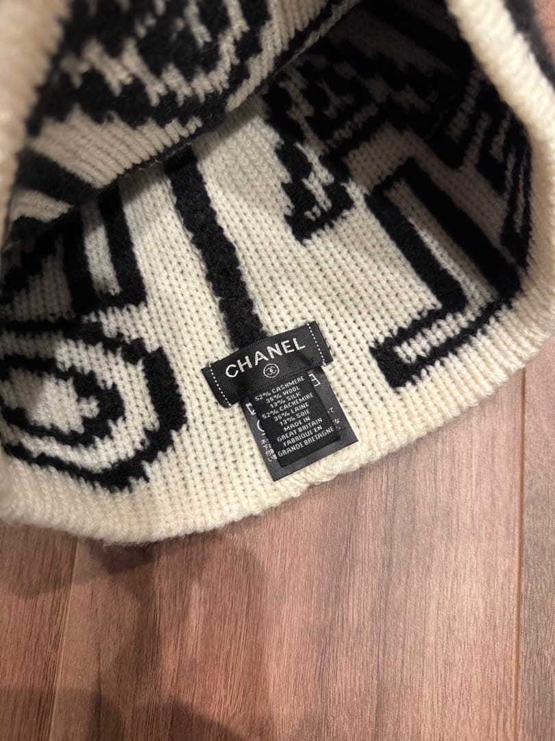 美品♪CHANEL ニット帽