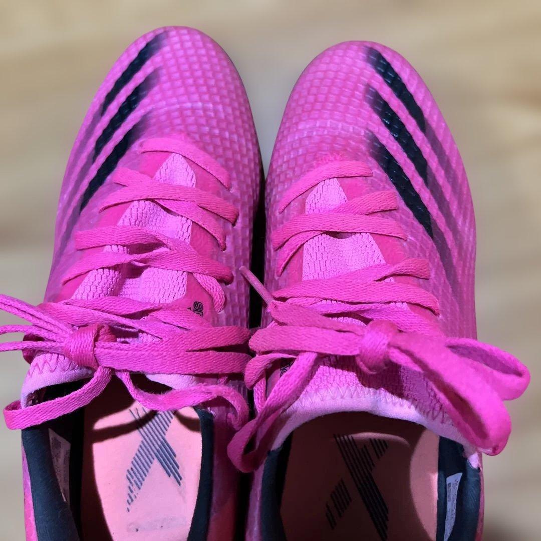 ピンク サッカーシューズ スパイクadidas