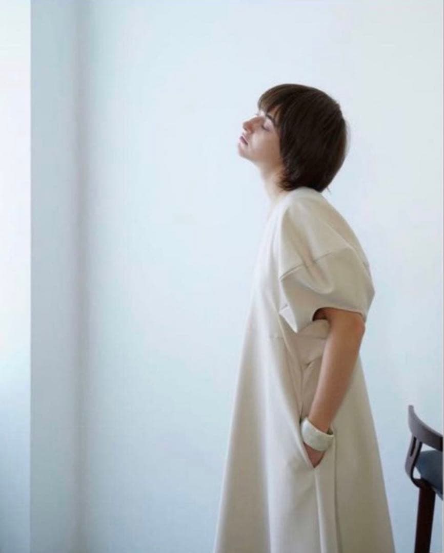 CLANE ネック リボン ランタン スリーブ ワンピース　サイズ1