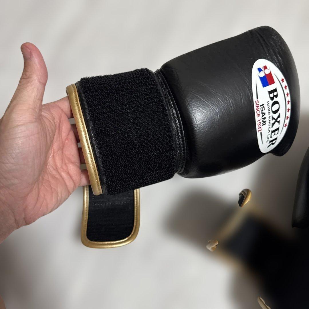 ISAMI BOXER グローブ 14oz ブラック
