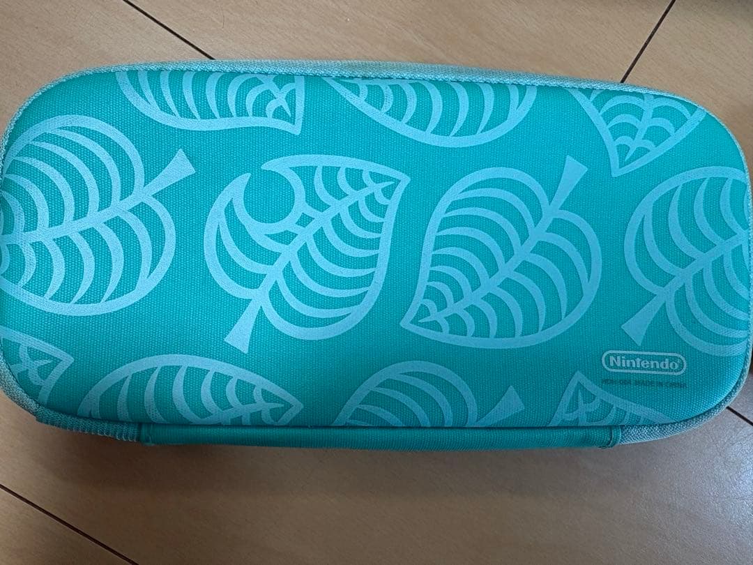 Nintendo Switch Lite ターコイズ 専用ケース付き　ジャンク品