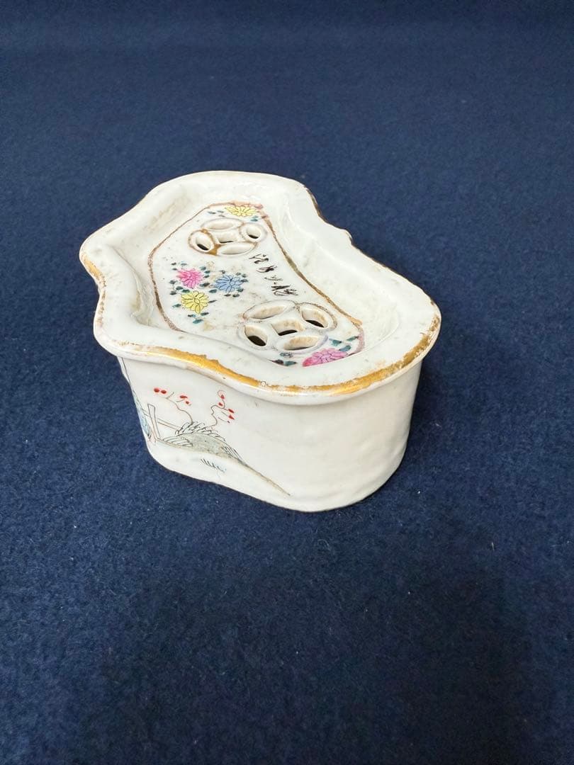 香炉 景徳鎮製 漢詩 金彩 唐物 花詰 時代 古玩 当時物 旧家 蔵出 骨董品